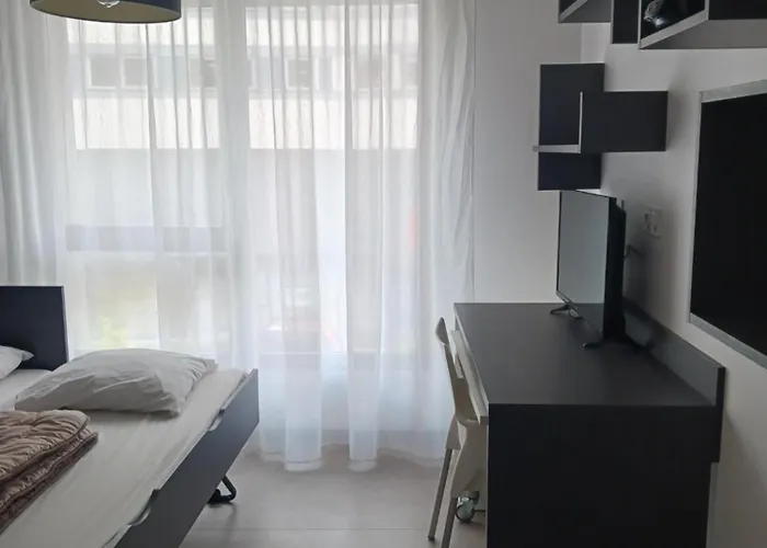 Nemea Beffroi * 阿棉