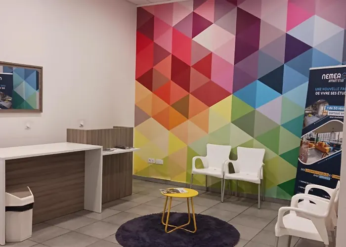 酒店 Nemea Beffroi 阿棉